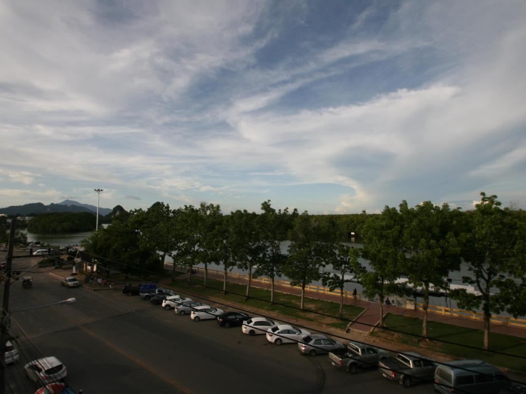 Apo Hotel Krabi town Eksteriør bilde